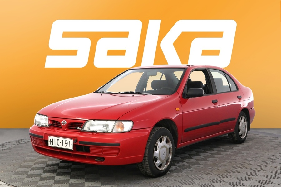 Nissan Almera vaihtoauto