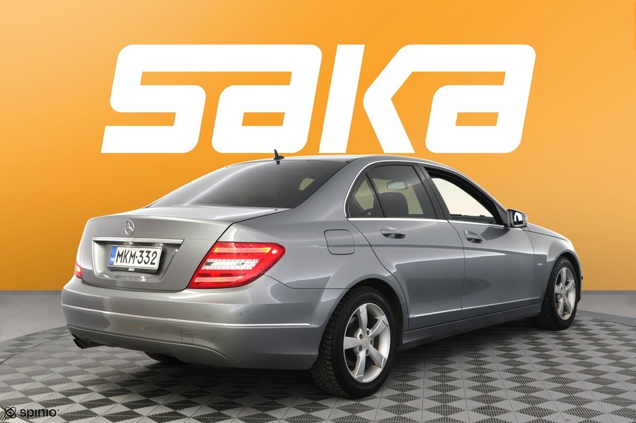 Mercedes-Benz C vaihtoauto