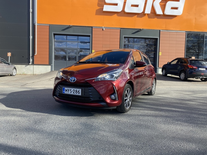 Toyota Yaris vaihtoauto