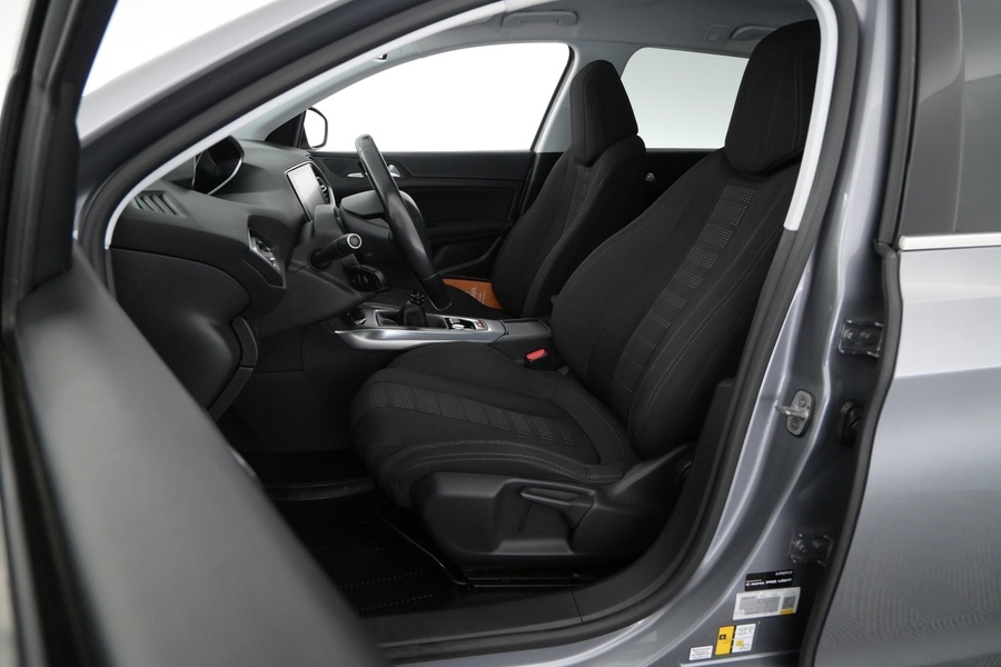 Peugeot 308 vaihtoauto