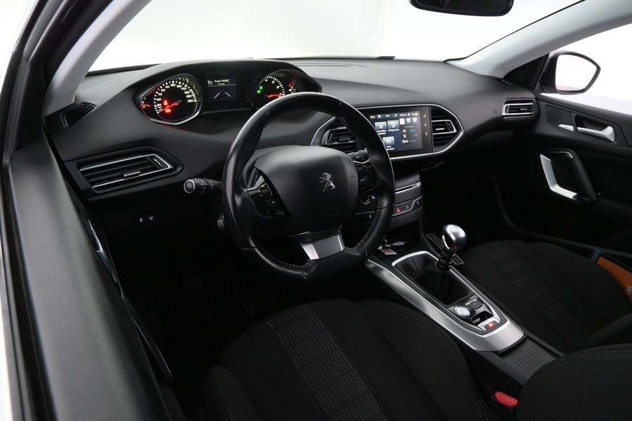 Peugeot 308 vaihtoauto