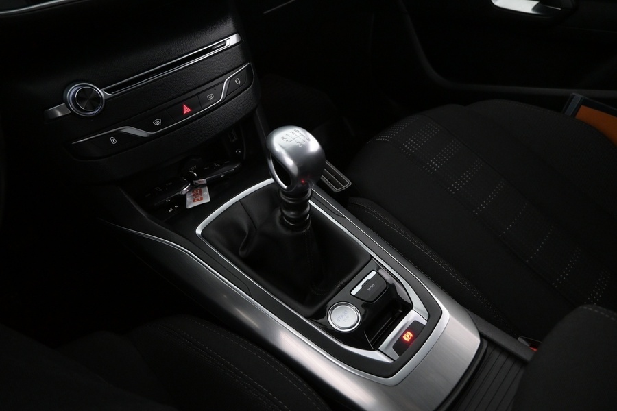 Peugeot 308 vaihtoauto