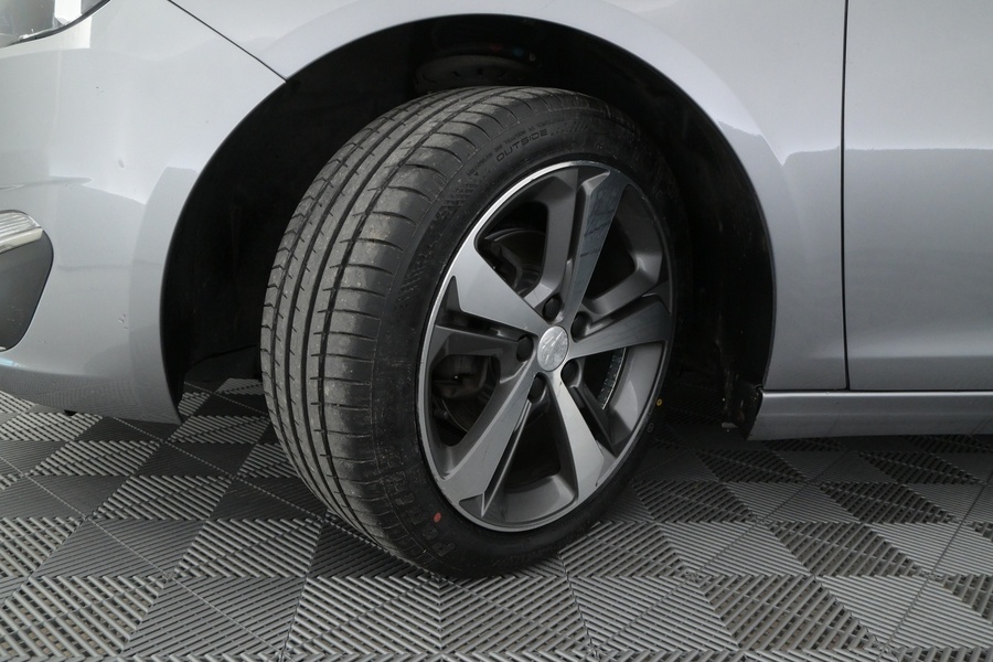 Peugeot 308 vaihtoauto