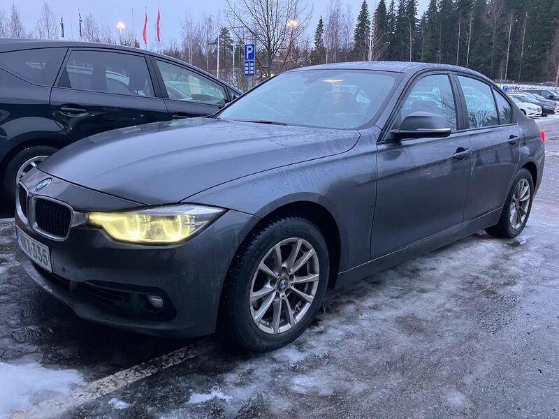 BMW 320 vaihtoauto