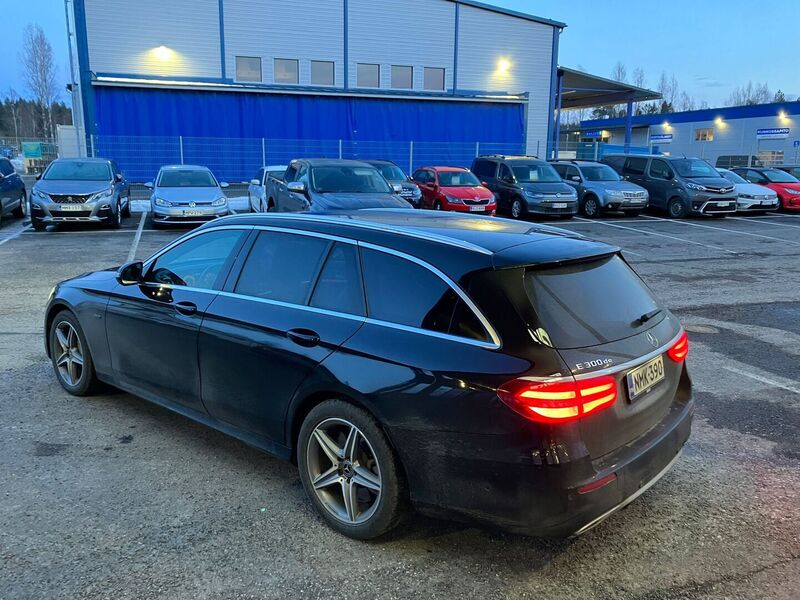 Mercedes-Benz E vaihtoauto