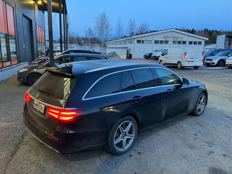 Mercedes-Benz E vaihtoauto