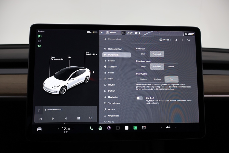 Tesla Model 3 vaihtoauto