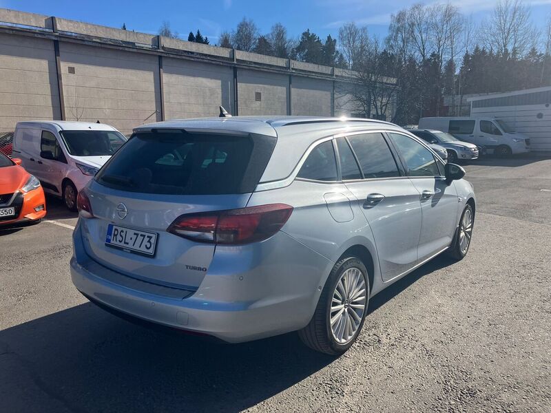 Opel Astra vaihtoauto