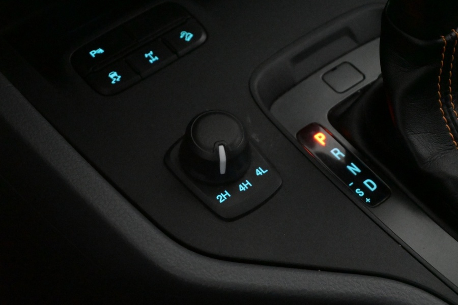 Ford Ranger vaihtoauto