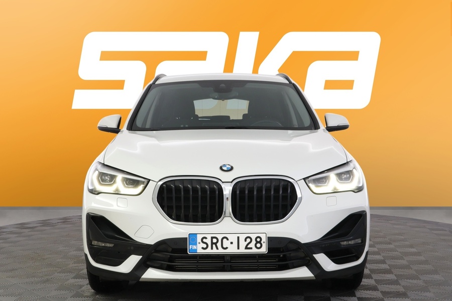 BMW X1 vaihtoauto