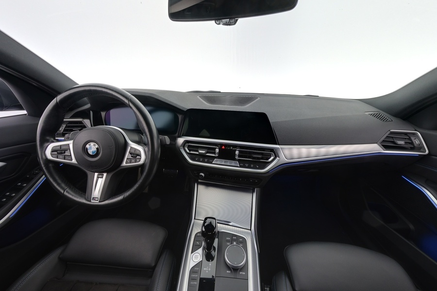 BMW 320 vaihtoauto