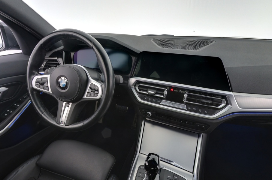 BMW 320 vaihtoauto