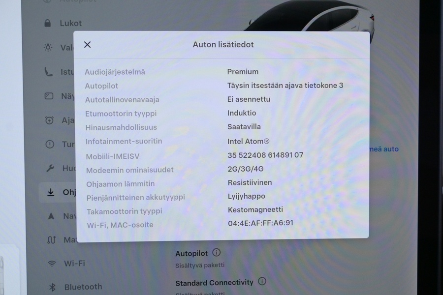 Tesla Model 3 vaihtoauto