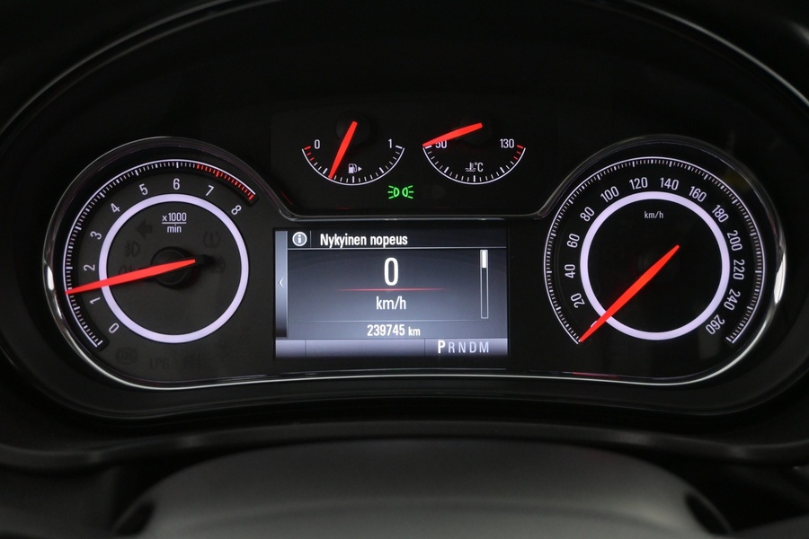 Opel Insignia vaihtoauto