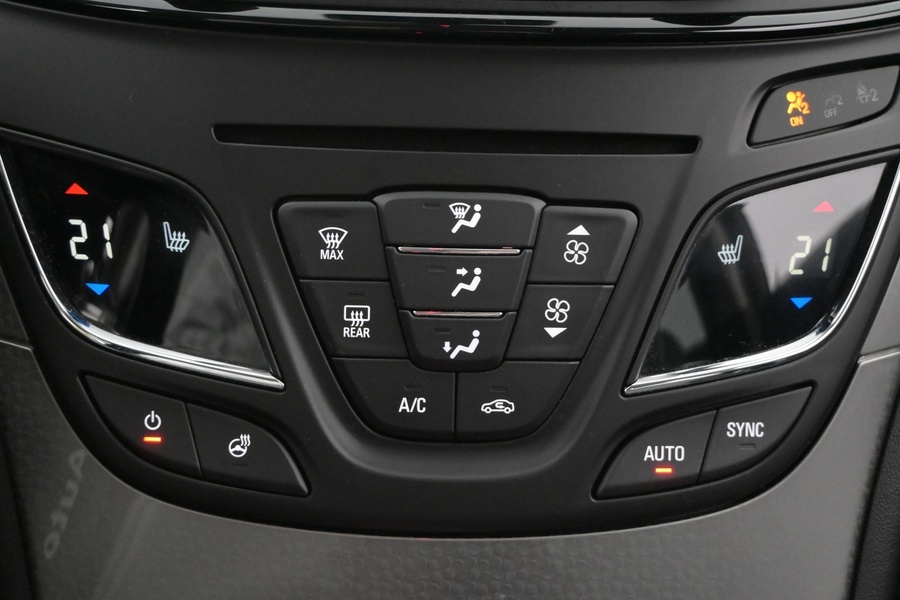 Opel Insignia vaihtoauto