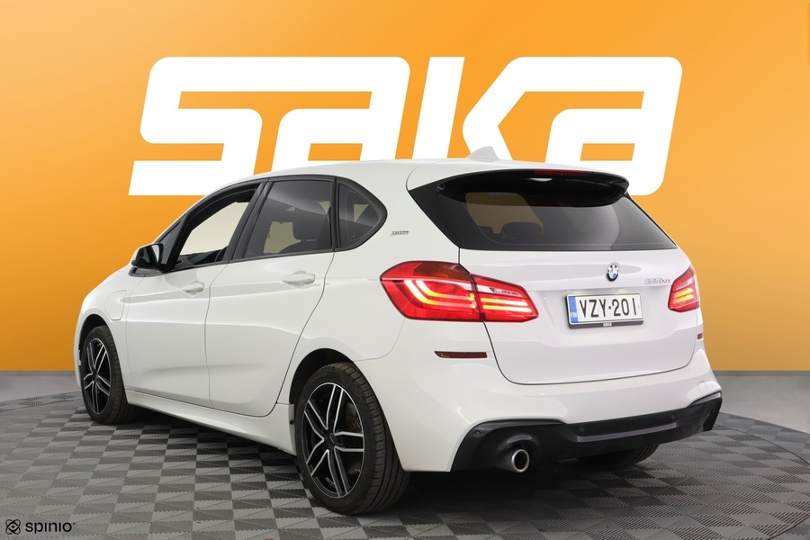 BMW 225 vaihtoauto