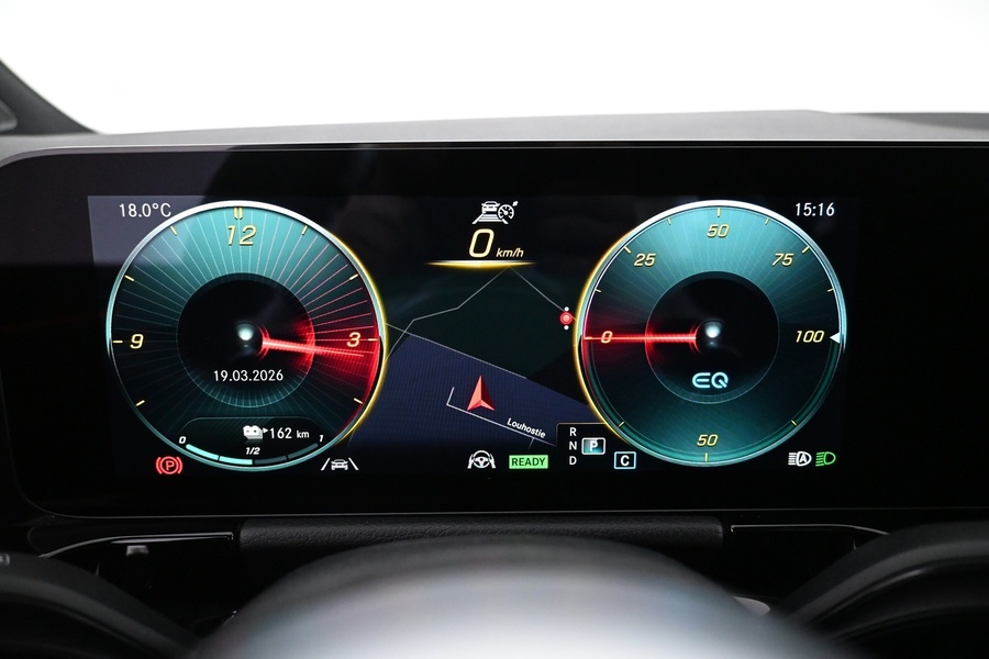 Mercedes-Benz EQA vaihtoauto