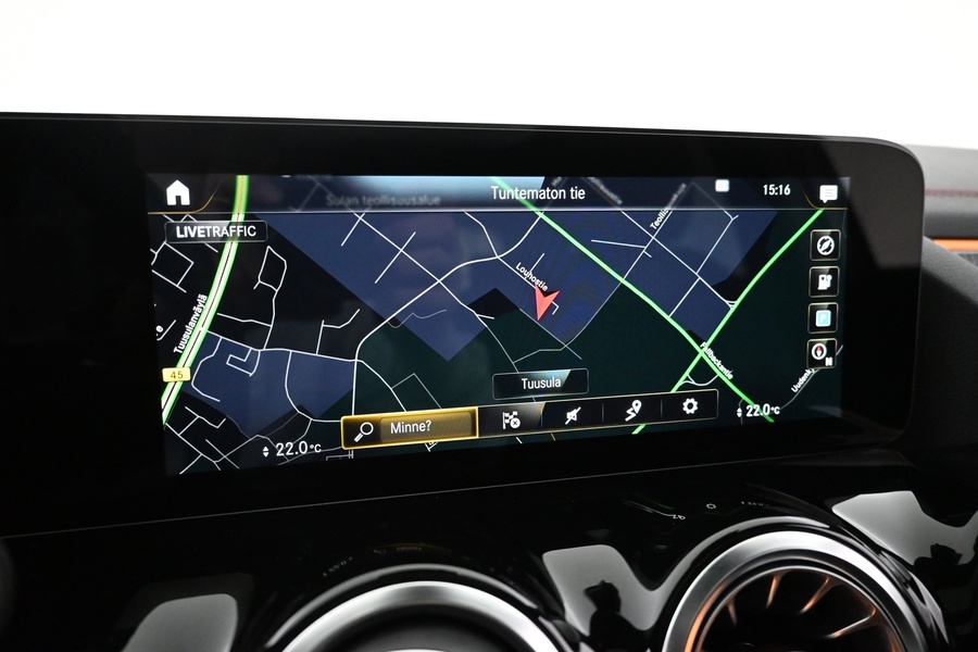 Mercedes-Benz EQA vaihtoauto