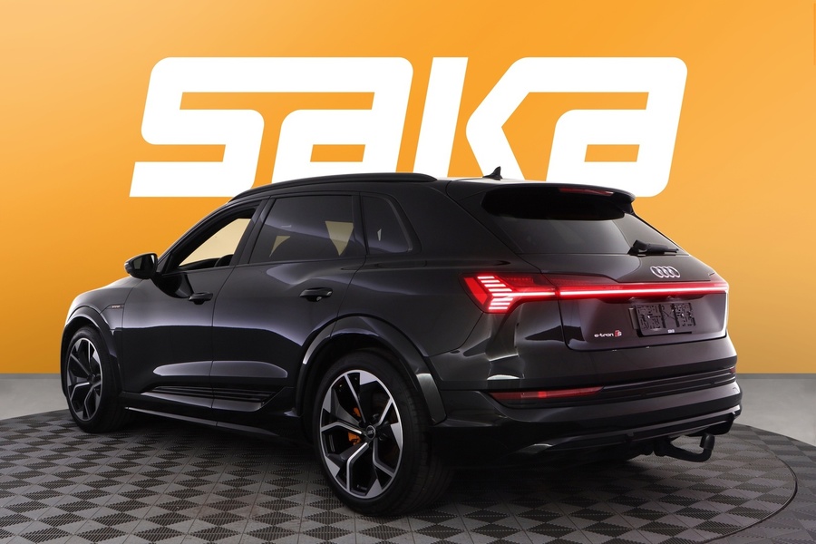 Audi e-tron vaihtoauto