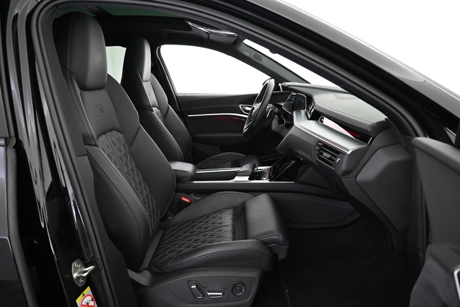 Audi e-tron vaihtoauto