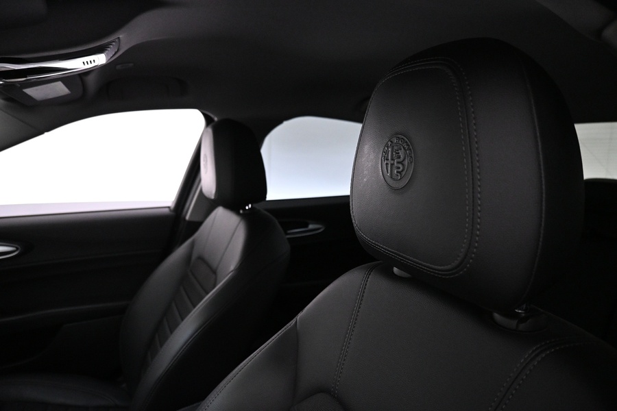 Alfa Romeo Giulia vaihtoauto