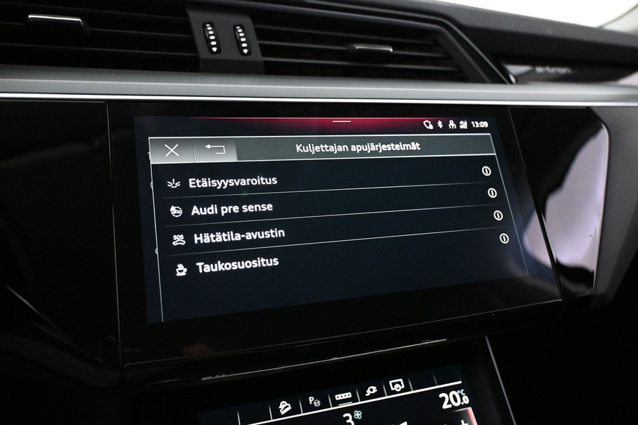 Audi Q8 e-tron vaihtoauto