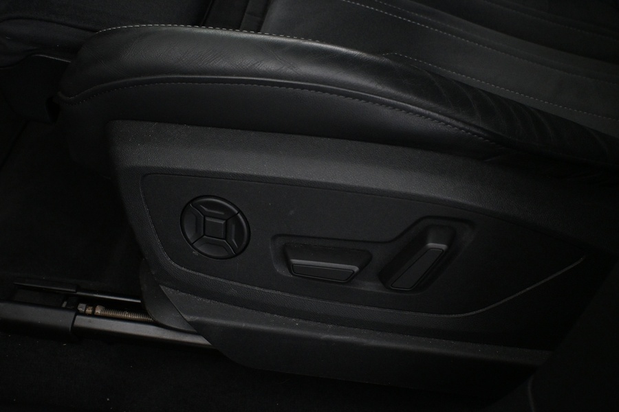 Audi Q8 e-tron vaihtoauto