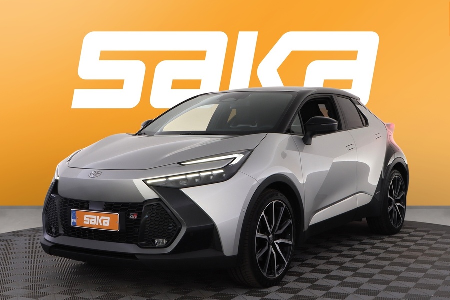 Toyota C-HR vaihtoauto
