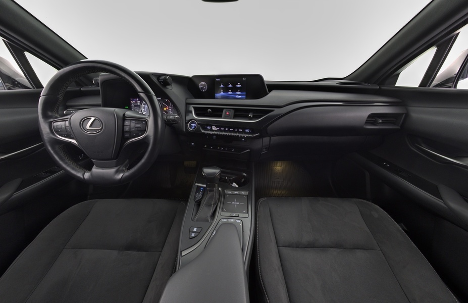 Lexus UX vaihtoauto
