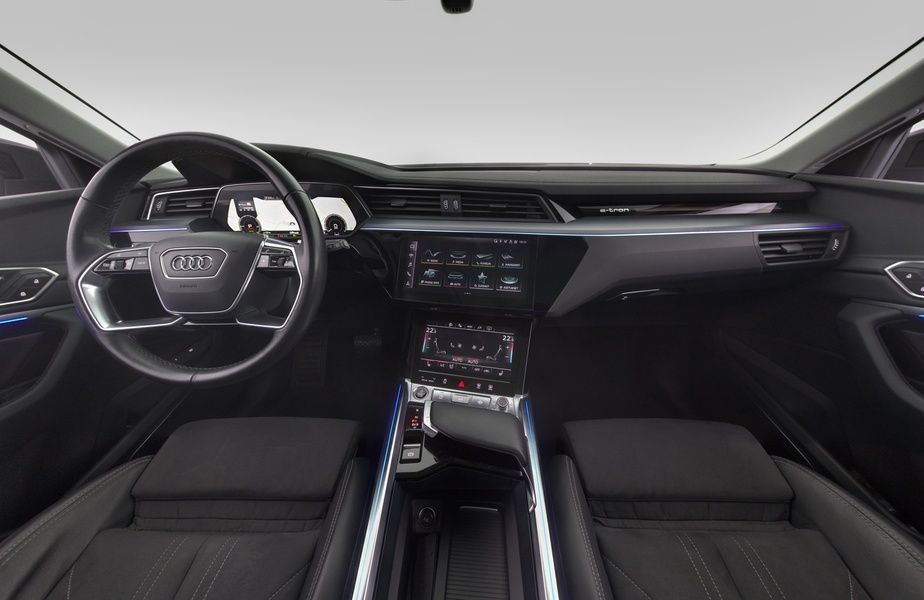 Audi Q8 e-tron vaihtoauto