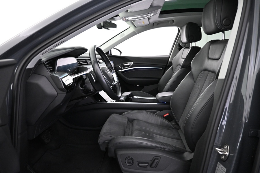 Audi Q8 e-tron vaihtoauto