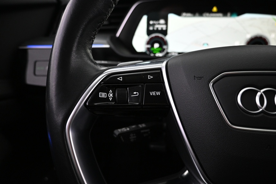 Audi Q8 e-tron vaihtoauto