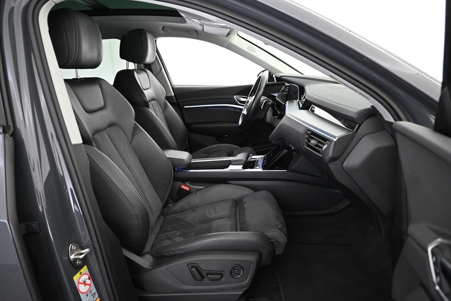 Audi Q8 e-tron vaihtoauto