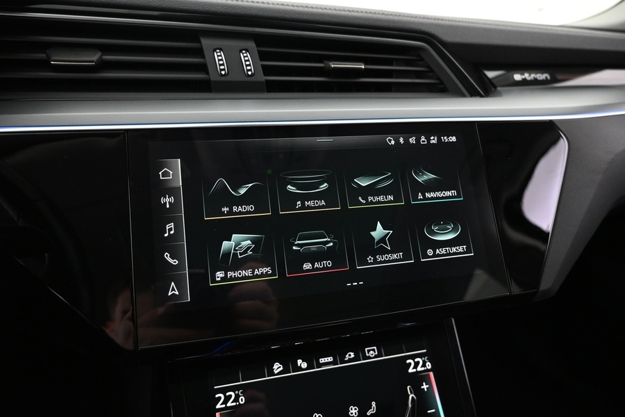 Audi Q8 e-tron vaihtoauto