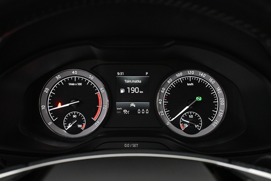 Skoda Karoq vaihtoauto