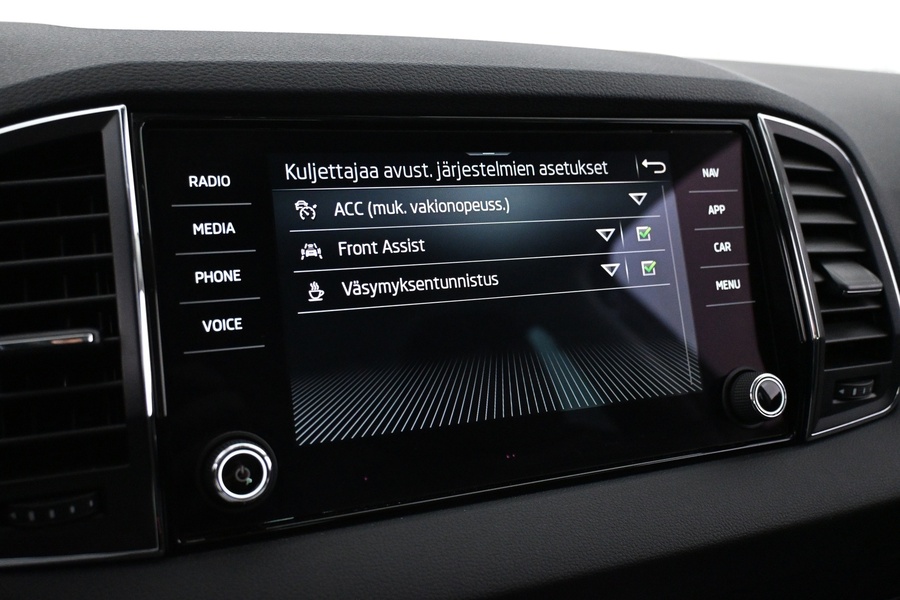 Skoda Karoq vaihtoauto