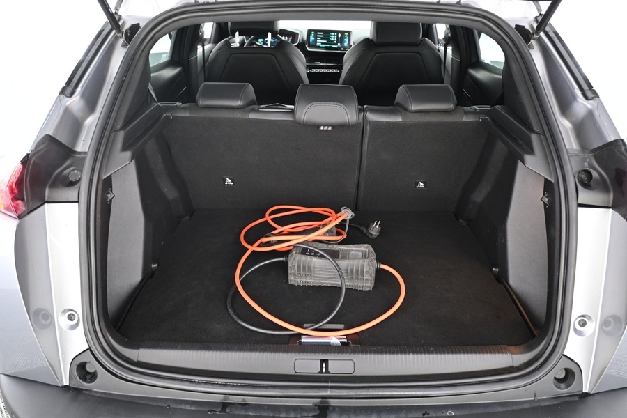 Peugeot e-2008 vaihtoauto