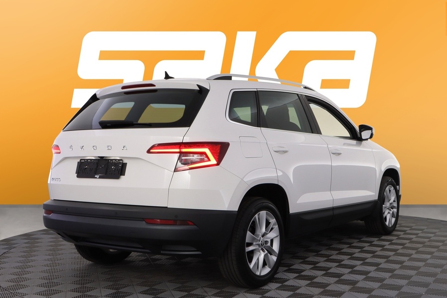 Skoda Karoq vaihtoauto