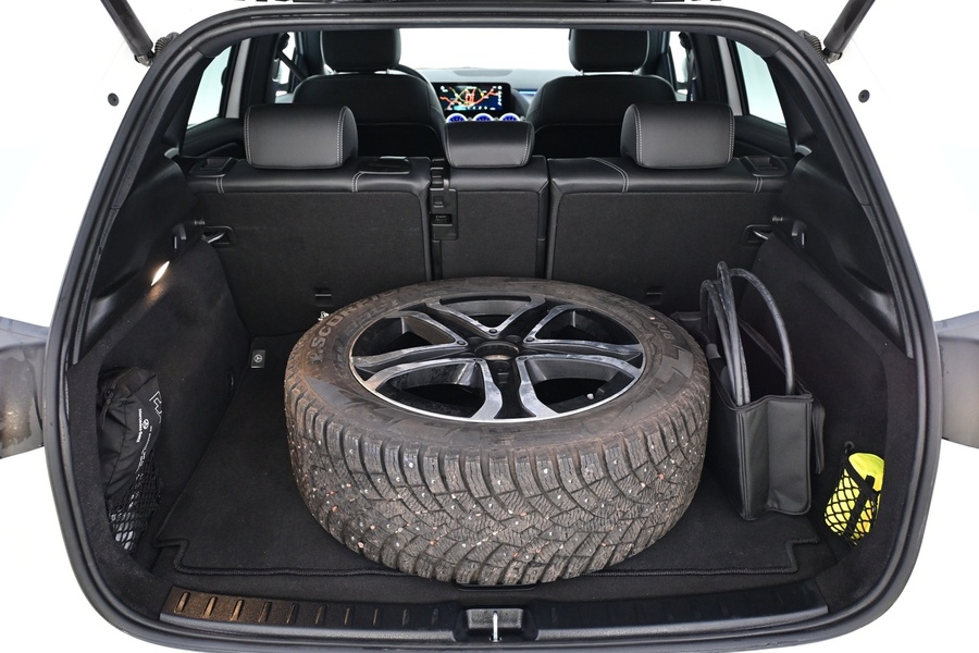 Mercedes-Benz EQA vaihtoauto