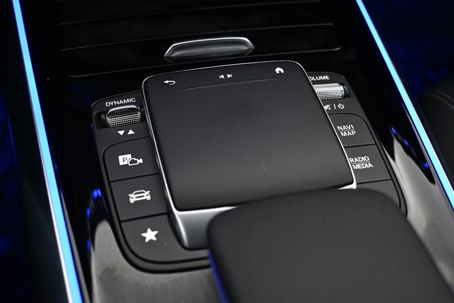 Mercedes-Benz EQA vaihtoauto