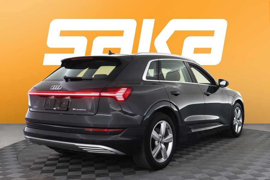Audi e-tron vaihtoauto