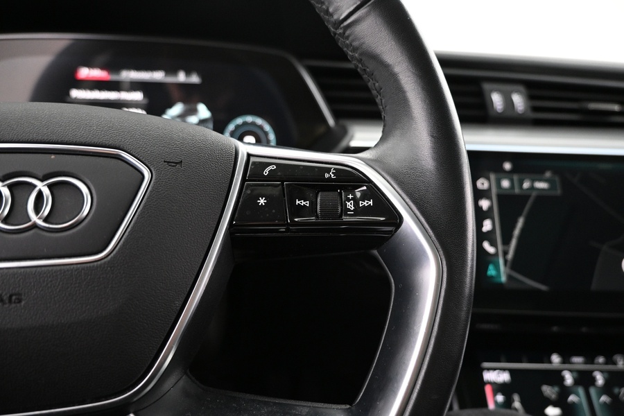 Audi e-tron vaihtoauto