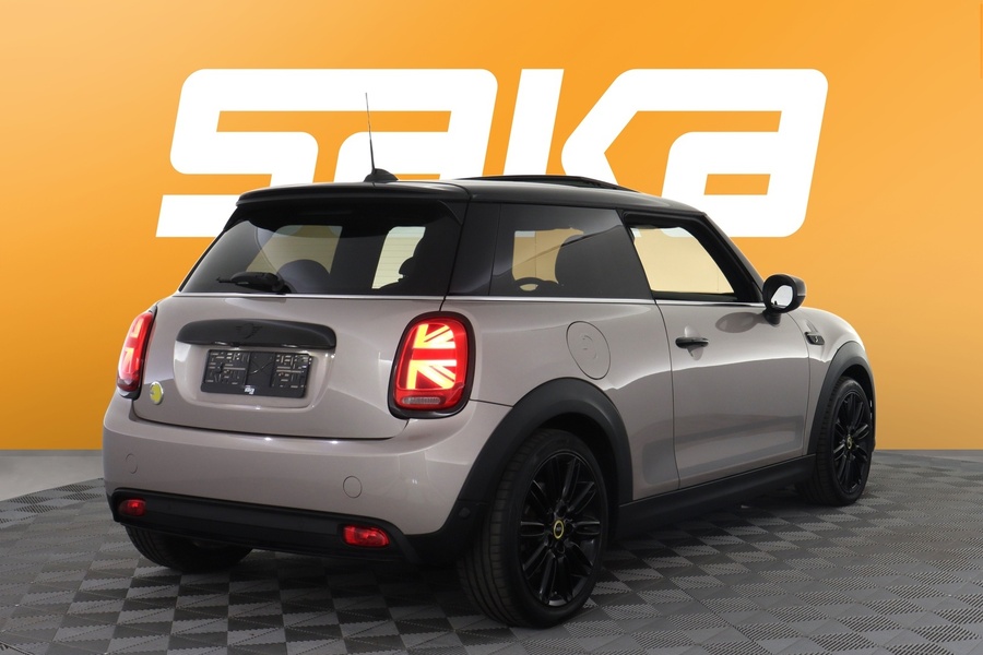 Mini Hatchback vaihtoauto