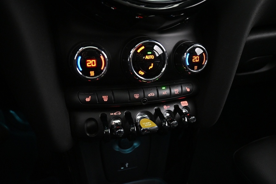 Mini Hatchback vaihtoauto