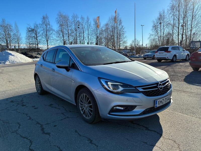 Opel Astra vaihtoauto