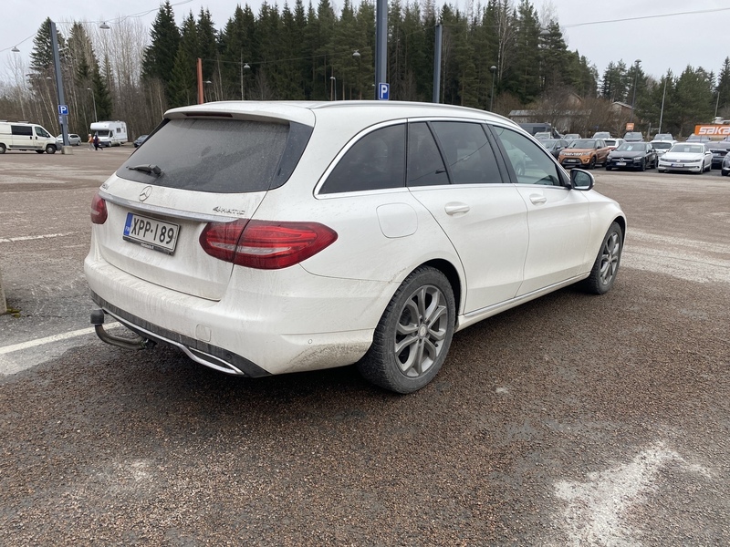 Mercedes-Benz C vaihtoauto