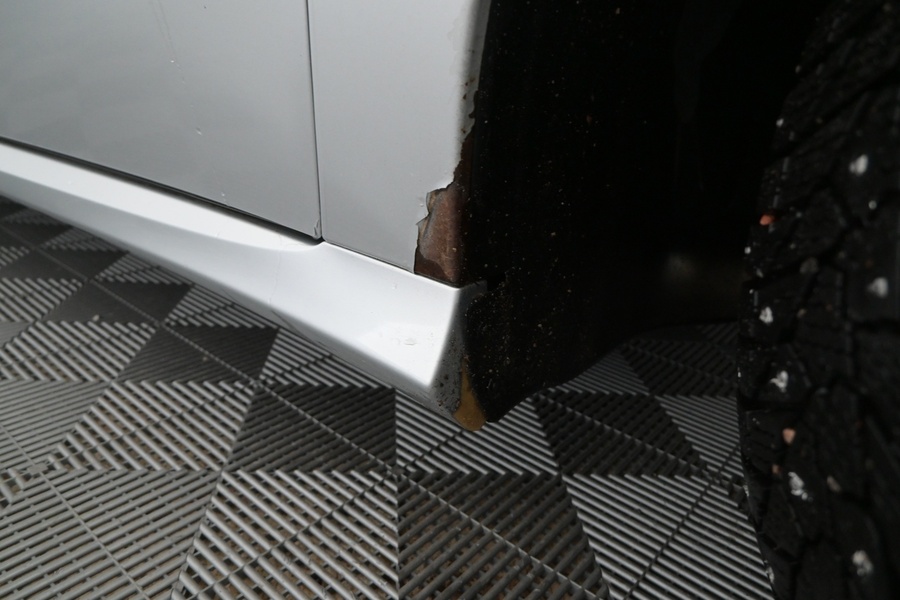 Mercedes-Benz R vaihtoauto