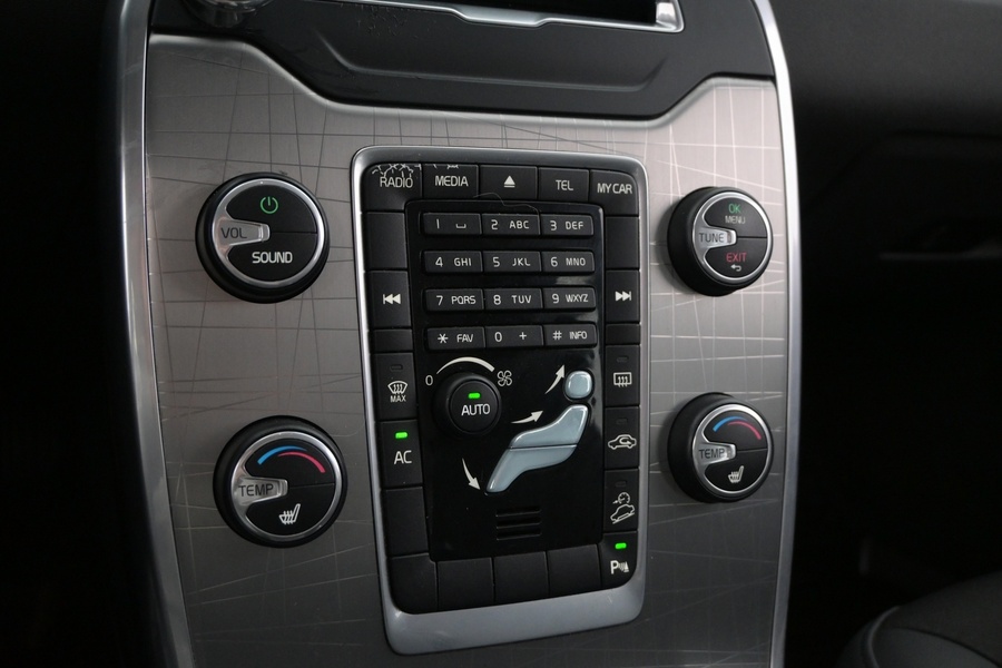 Volvo XC70 vaihtoauto