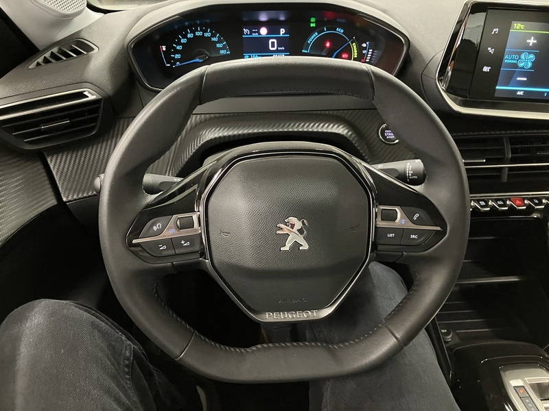 Peugeot e-208 vaihtoauto