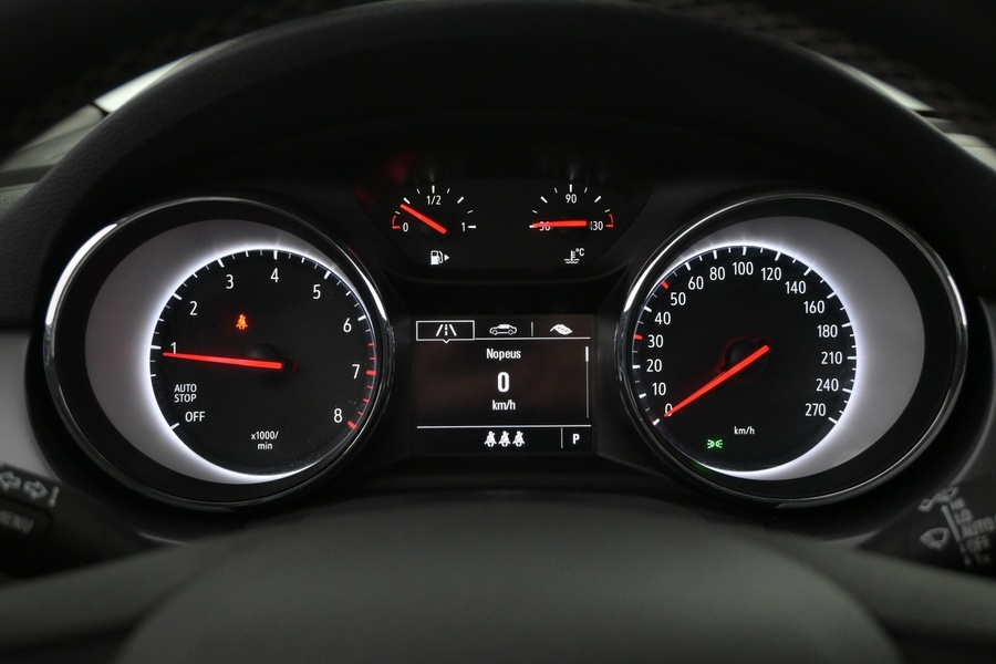 Opel Astra vaihtoauto